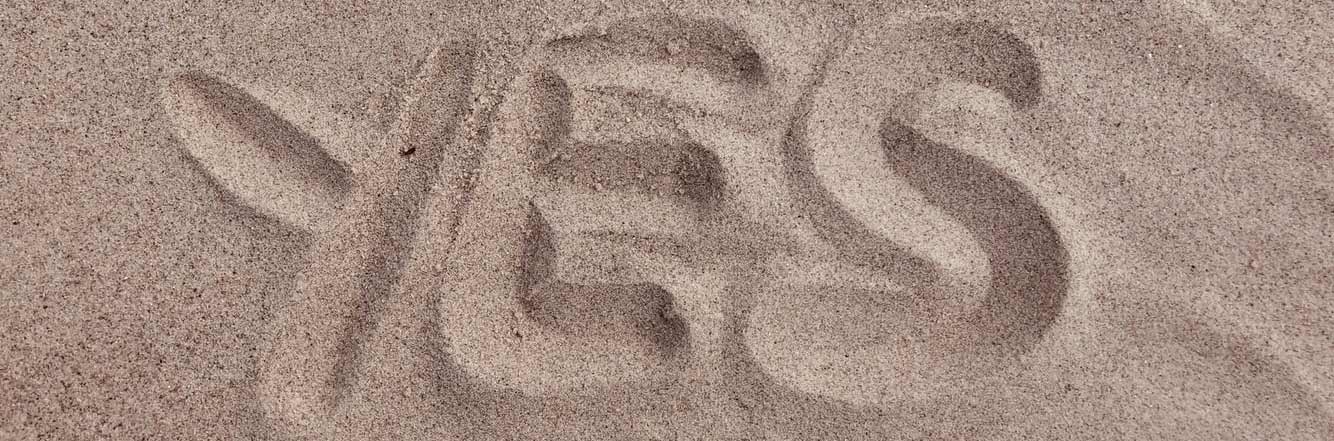 Yes im Sand